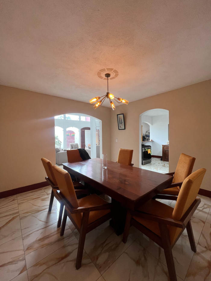 Hermosa Casa moderna en Venta a 10 minutos de Antigua - Miniatura 8