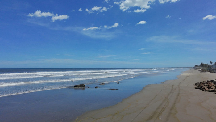 Terreno a metros de la playa en El Espino Usulután - 2