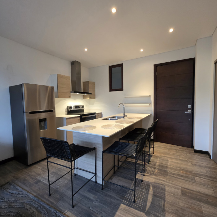 Apartamento amueblado en Alquiler Lirios de Cayala Z.16 - Miniatura 14