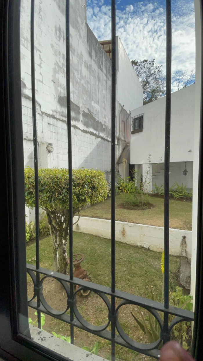 CASA EN VENTA RECIEN REMODELADA ZONA 15 — foto 12