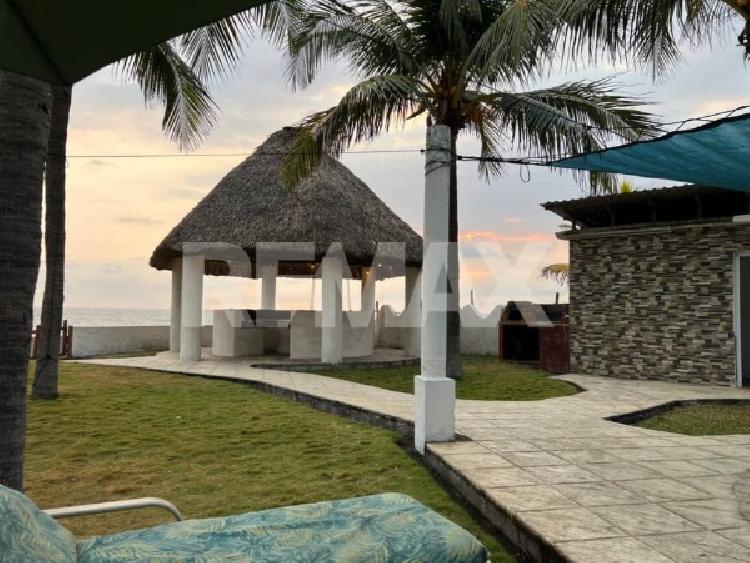 CASA FRENTE AL MAR EN VENTA — foto 12