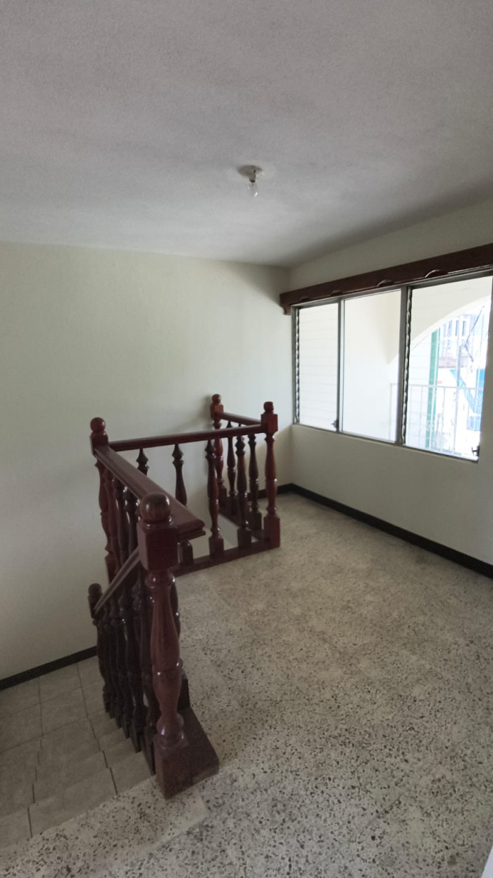 Casa en venta en zona 18 Altos de la Atlántida - Miniatura 22