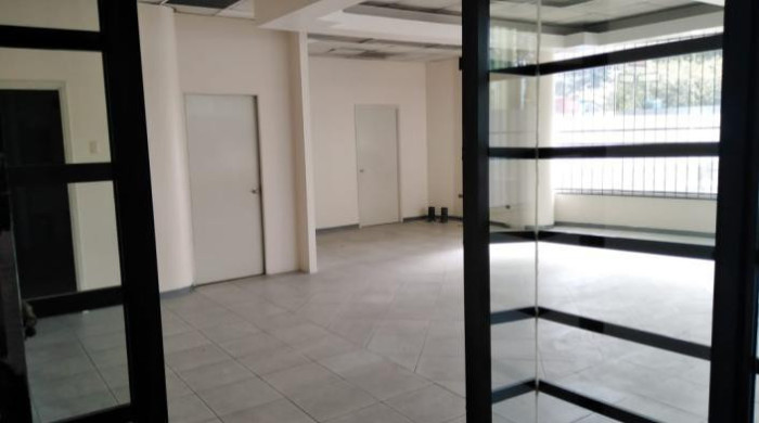 Local Comercial en Venta Avenida Petapa Zona 12