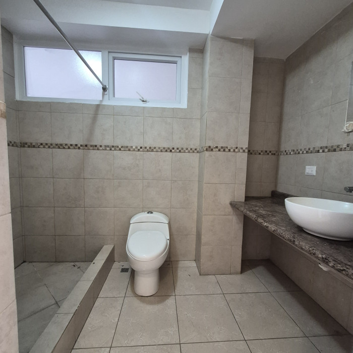 Apartamento en Renta en Kanajuyu 2 Zona 16 - Miniatura 17