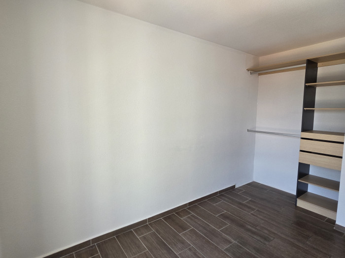 EN VENTA APARTAMENTO EN PARQUE MATEO ZONA 7 - Miniatura 6