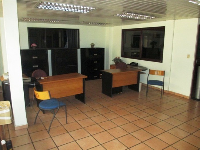 EDIFICIO OFICINAS/NAVE - 5