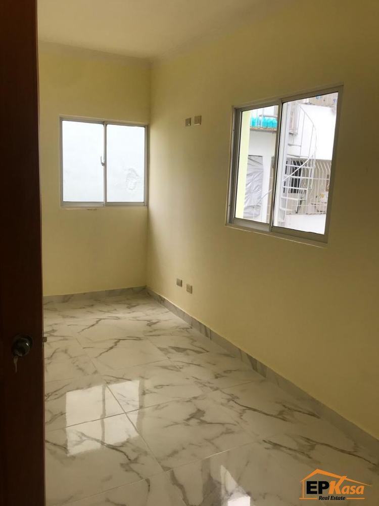 Casa de dos niveles, Prado Oriental, Santo Domingo Este — foto 4