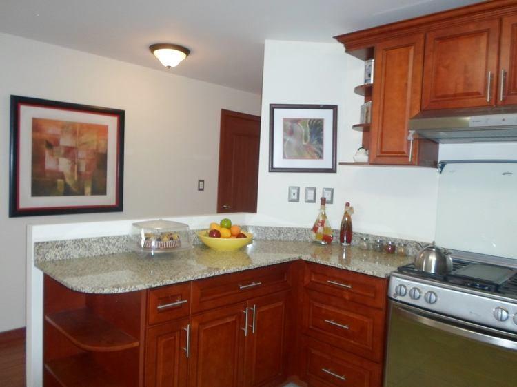 SE VENDE APARTAMENTO EN LAS GEMAS ZONA 11 - Miniatura 2