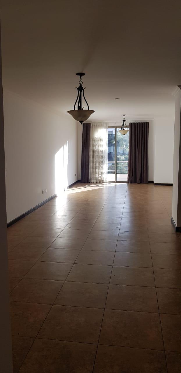 Lindo Apartamento en Renta Zona 16 3 Dormitorios — foto 3
