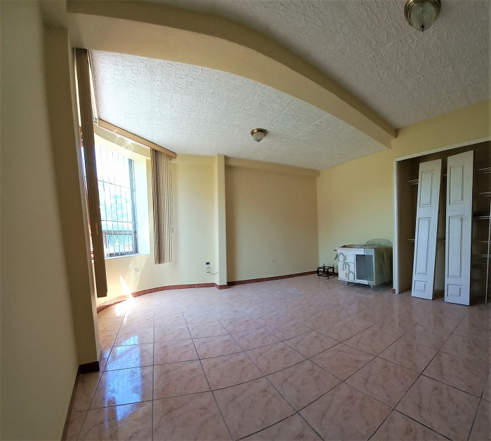 AMPLIA CASA EN VENTA TULAMZU MIXCO ZONA 4 - Miniatura 7