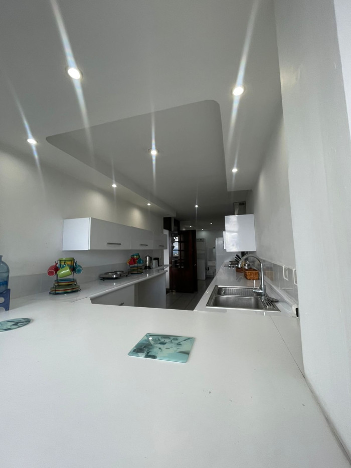 HERMOSA CASA EN RENTA Y VENTA ZONA 15 — foto 10