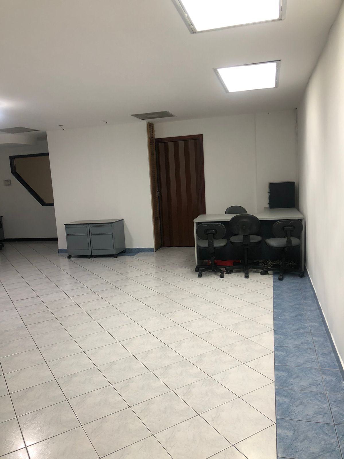 Plus Real Estate renta/vende casa comercial en zona 14 — foto 3