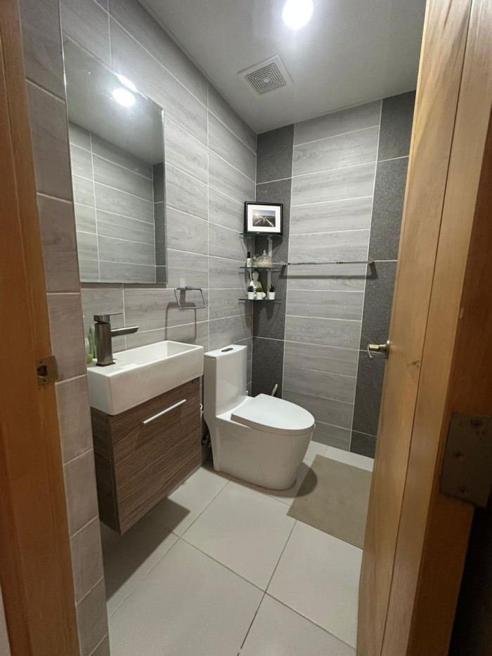 Apartamento en Venta en el Ensanche Naco piso alto — foto 7