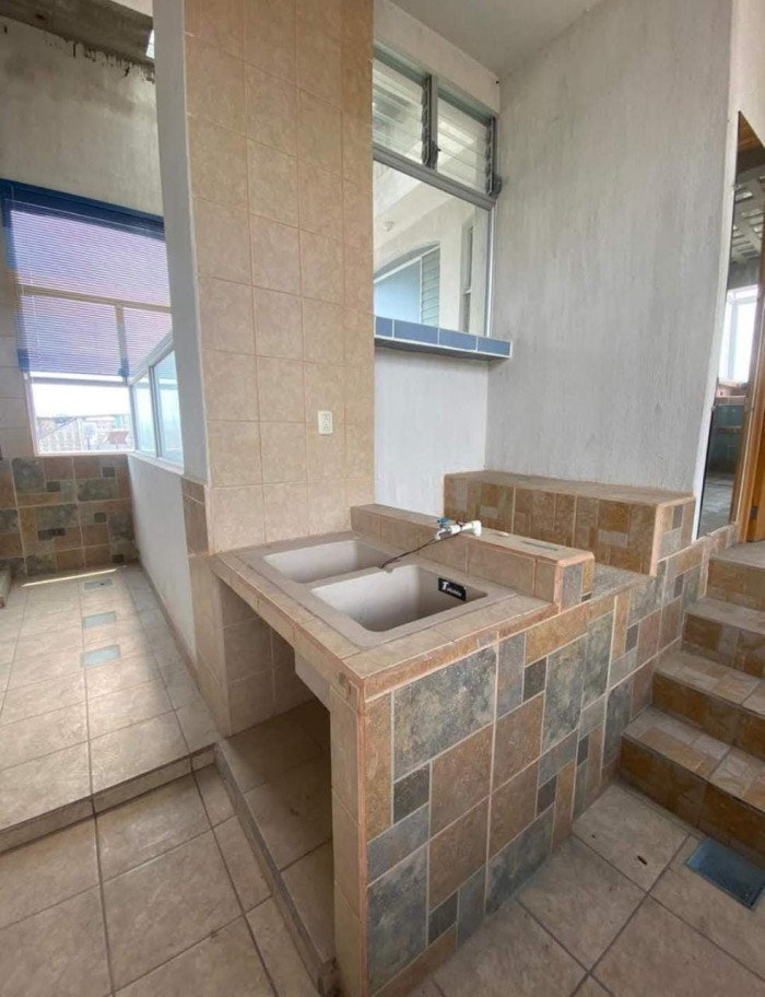 EDIFICIO EN #VENTA ZONA 11 - Miniatura 6