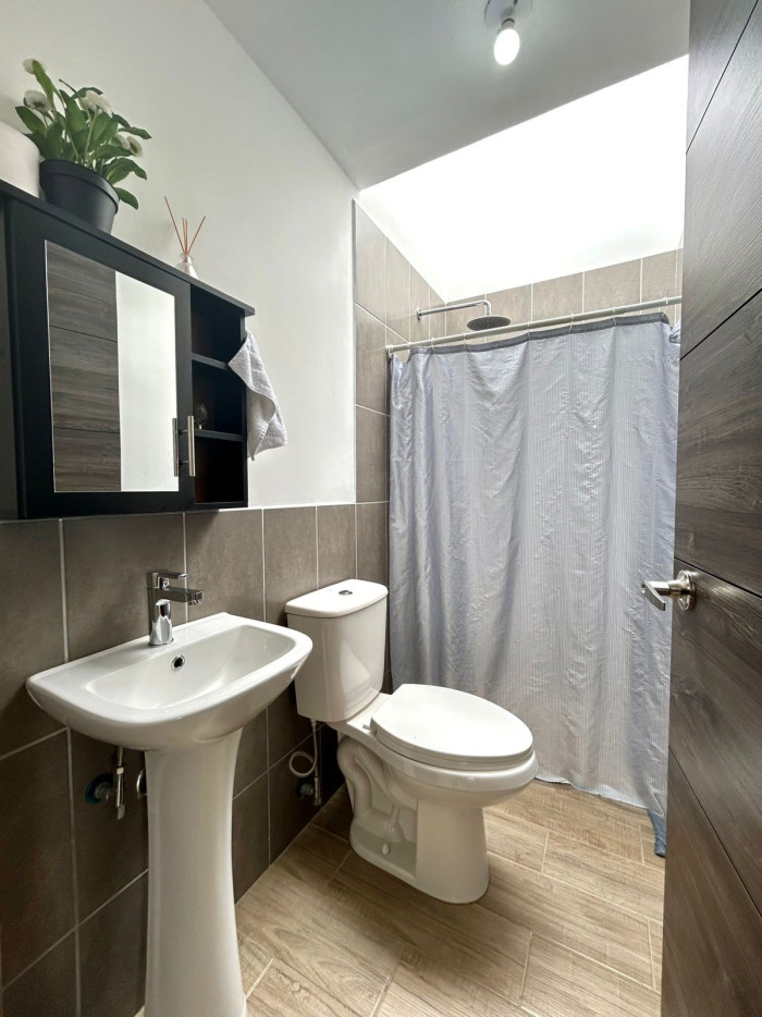 Casa en venta en Carretera a El Salvador km 25 — foto 15