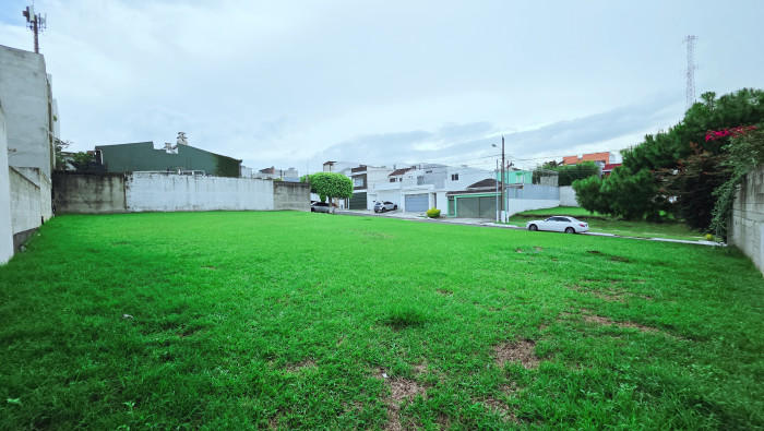 Terreno en Venta en Hacienda Real Zona 16  - Miniatura 6