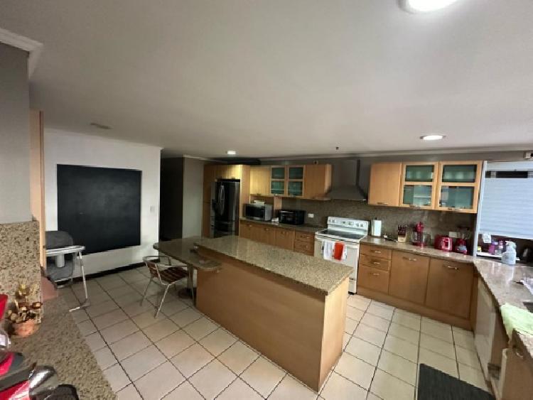 ALQUILO APARTAMENTO AMPLIO EDIFICIO TERZETTO ZONA 14 — foto 2