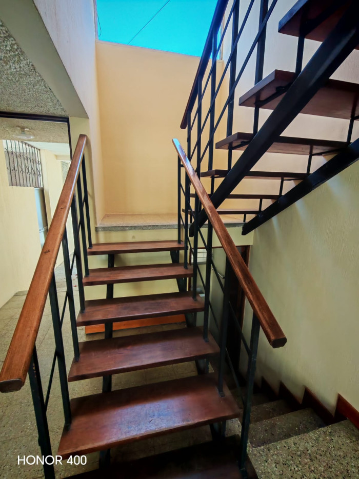 Rento Casa en Villa Fontana, Mariscal Zona 11 - Miniatura 13
