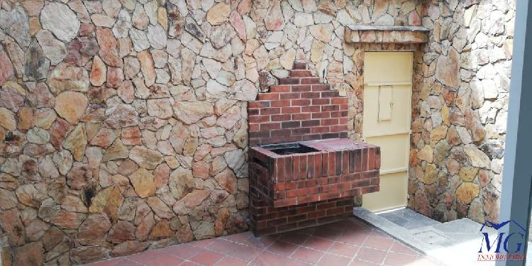 Alquilo Town-House 20 calle zona 10, cerca CC Pradera — foto 7