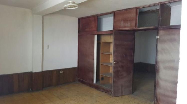 BODEGA INDEPENDIENTE EN RENTA / VENTA EN ZONA 10 — foto 4