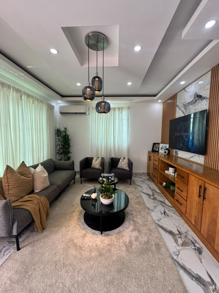 VENTA DE CASA EN SANTIAGO, LOS PRADOS - 3