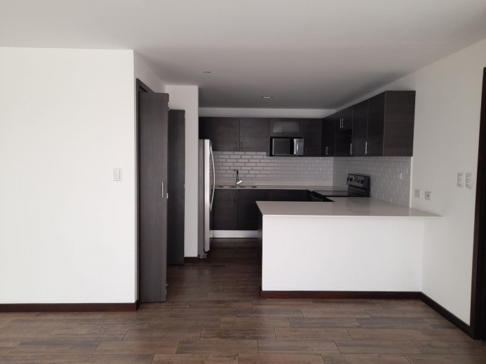 RENTO APARTAMENTO EN EDIFICIO NU, ZONA 15