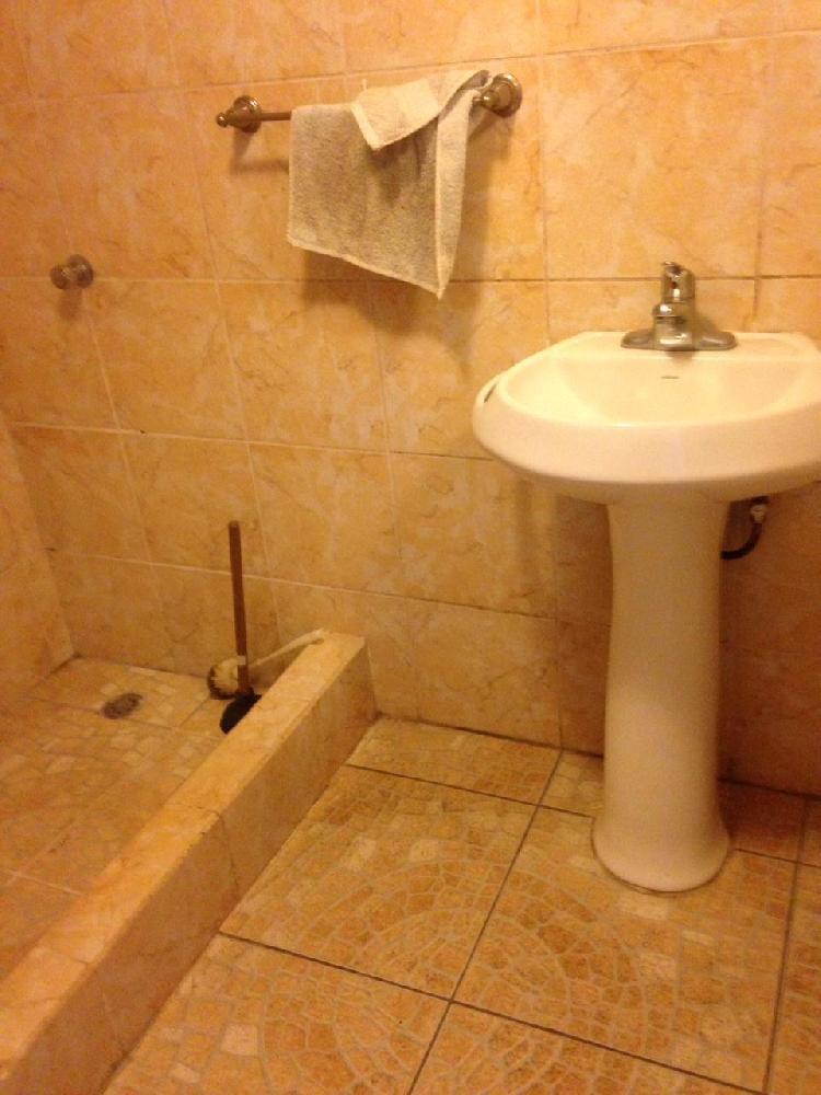 CASA EN RENTA, CARR. A SAN LUCAS SACATEPEQUEZ — foto 5