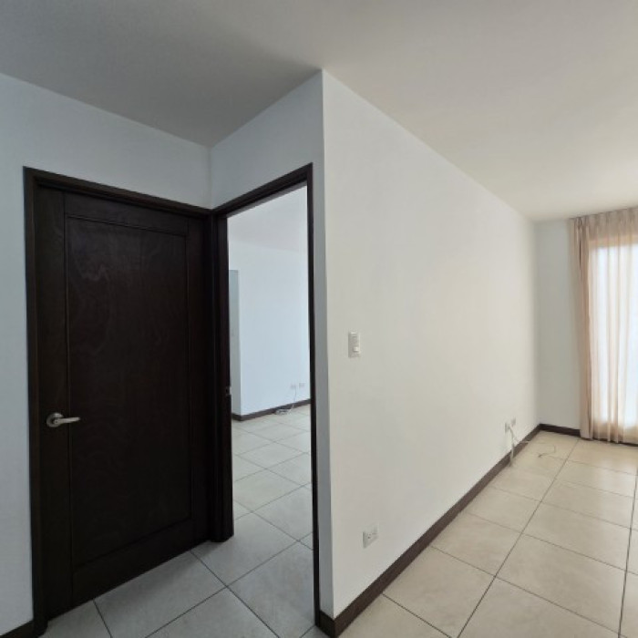Apartamento en Alquiler Pórtico Zona 7 Guatemala - Miniatura 8