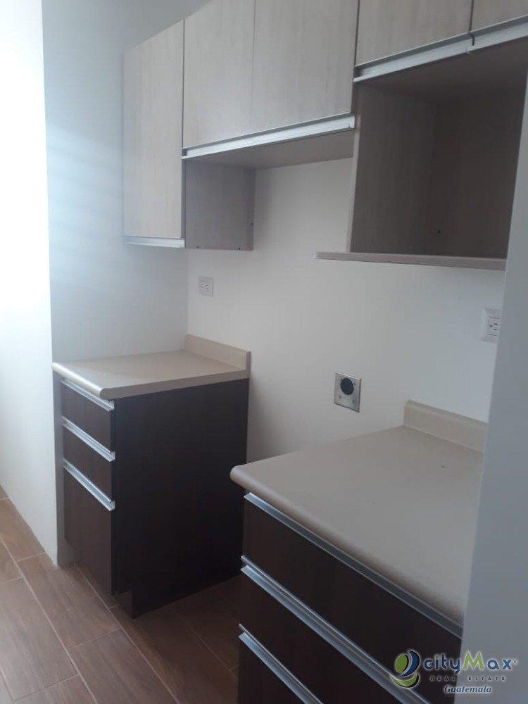 Lindo Apartamento en Venta ubicado en zona 14 - Image 2
