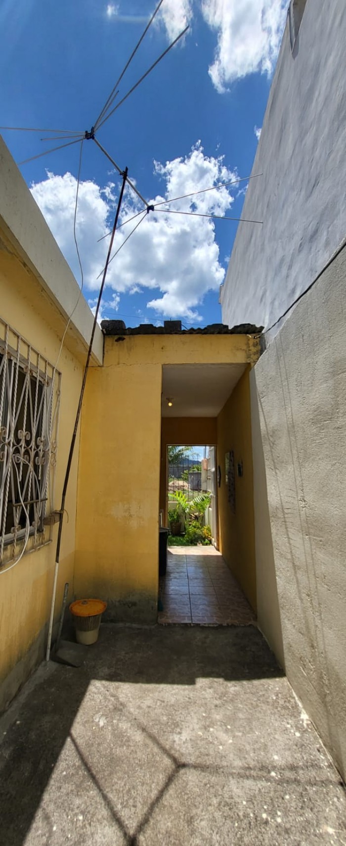 Casa en venta en Barberena km 58 de un nivel - 13