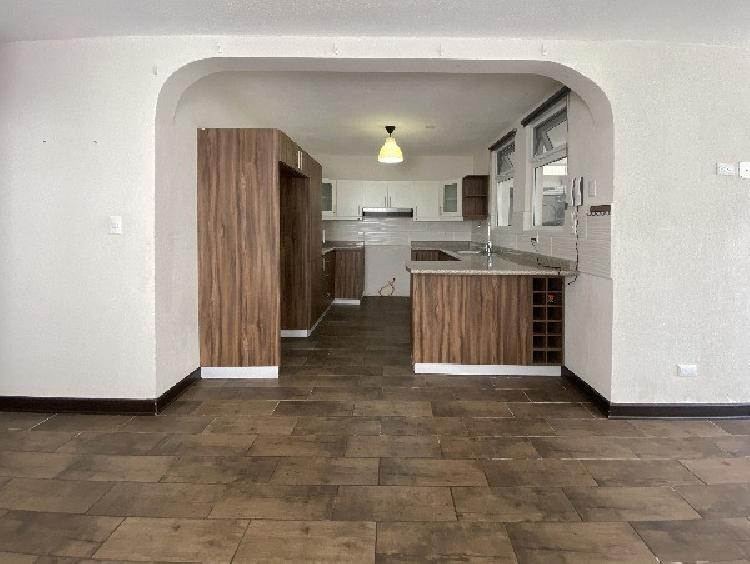 Apartamento Renta | Zona 16 | Residenciales San Carlos — foto 3