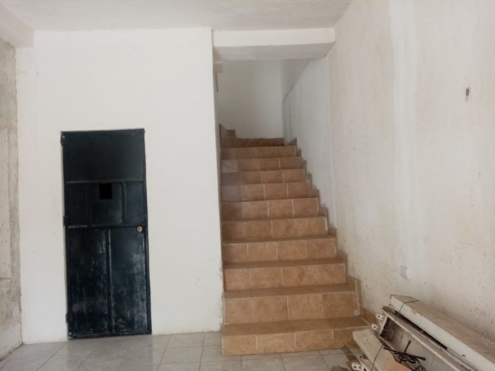 Rento amplia casa para uso comercial zona 9 — foto 8