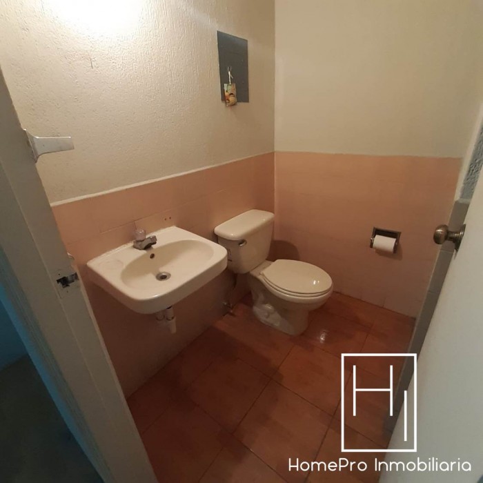 HomePro Inmobiliaria renta oficina en zona 10 — foto 3