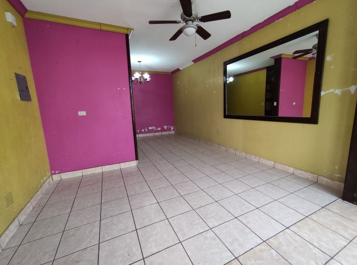 Casa en Venta en Condominio Las Colinas Z18
