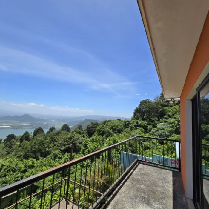 Casa en Venta con Vista Panorámica al Lago de Amatitlán - Miniatura 22