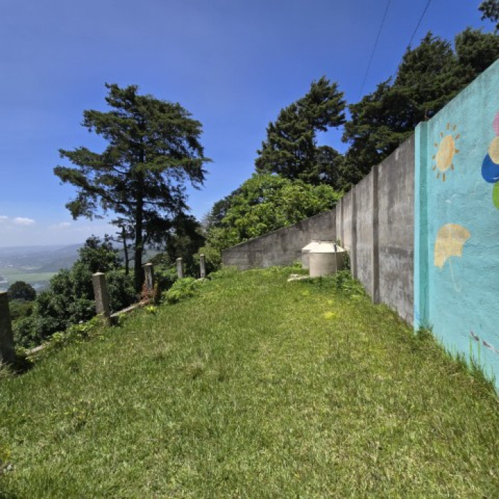 Casa en Venta con Vista Panorámica al Lago de Amatitlán - Miniatura 6