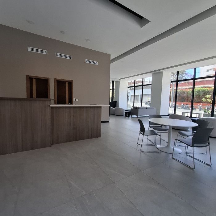 Apartamento Nuevo en Venta Zona 10 Guatemala - Miniatura 19