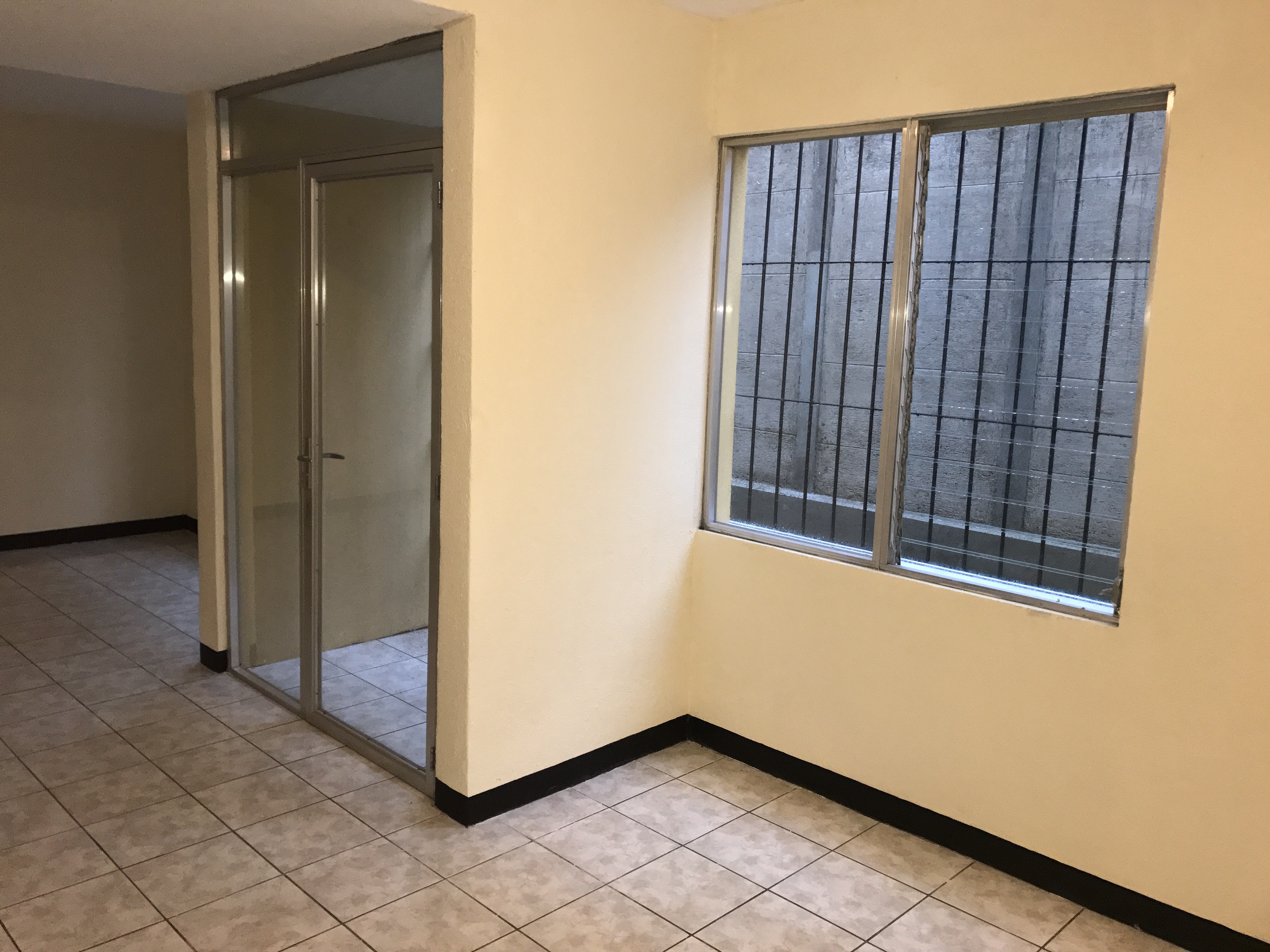Rento casa 2 niveles, condominio Residencial - 12