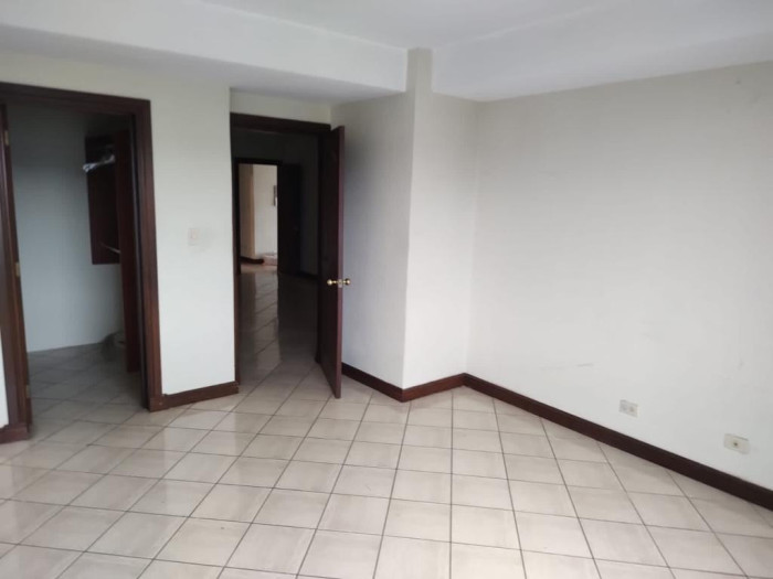 Apartamento en ALQUILER, Condominio Pacifica Plaza z.14 — foto 5