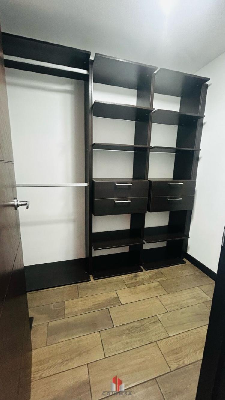 Apartamento amueblado en renta zona 10 / Verona — foto 13
