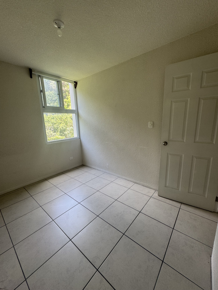 Vendo Apartamento en Edificio Entre Valles Villa Nueva - Miniatura 17