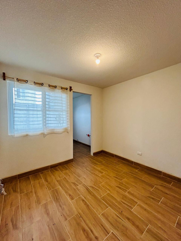Casa en Venta en San José Pinula Altos de San Nicolas — foto 5