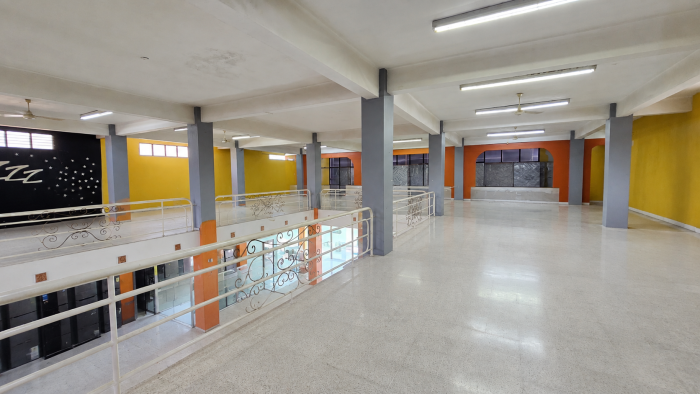 Edificio Comercial en Renta en la Charles de Gaulle SDE - 1
