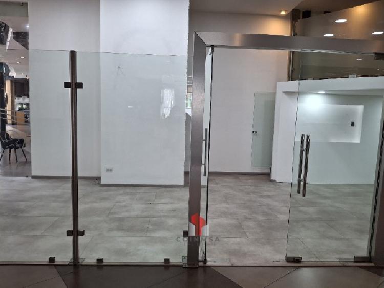 Local en Renta zona 10 / Design Center — foto 2