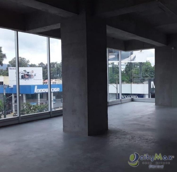 RENTA OFICINA AMPLIA EN EDIFICIO DE PRESTIGIO ZONA 10 - Miniatura 6