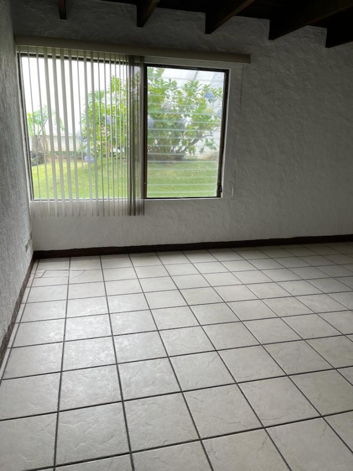 Rento apartamento en Vista Hermosa 2 zona 15 — foto 2
