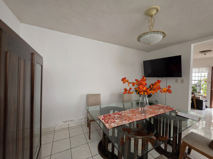 CASA EN VENTA EN SECTOR B2 SAN CRISTOBAL ZONA 8 MIXCO — foto 2