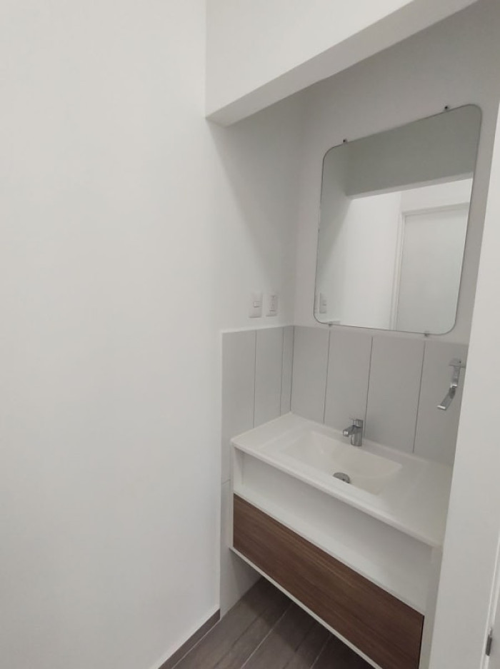 APARTAMENTO ZONA 13 - Miniatura 8