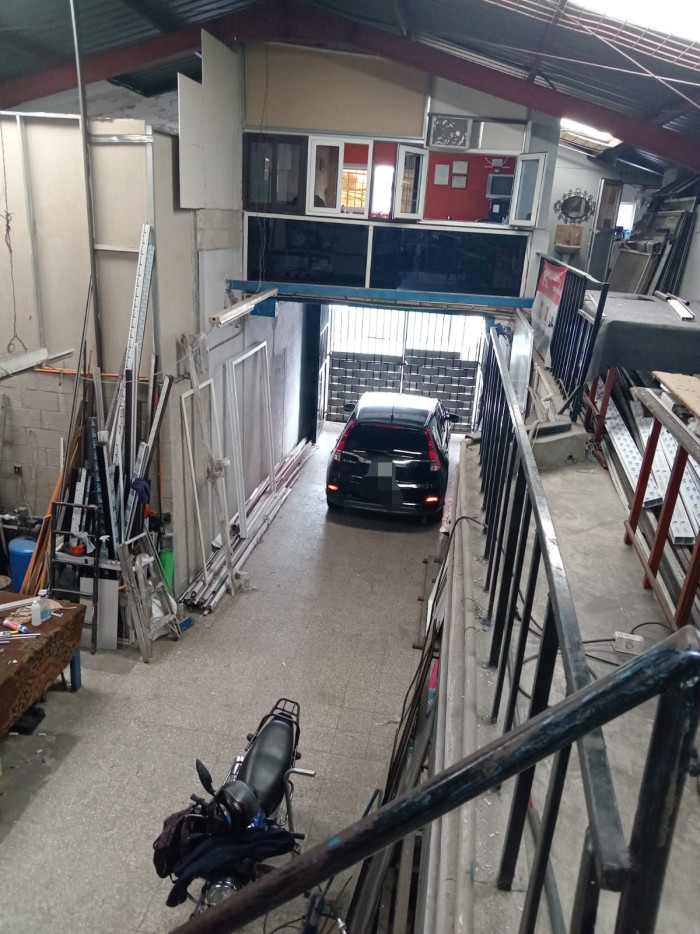 Ofibodega en Renta en Zona 6 de 276 Metros Cuadrados   - Miniatura 2