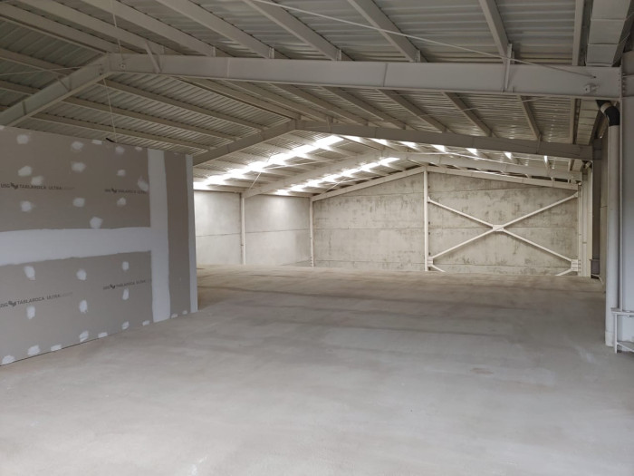 Bodega en venta, Zona Industrial Uno, km. 15 CAES. - 10